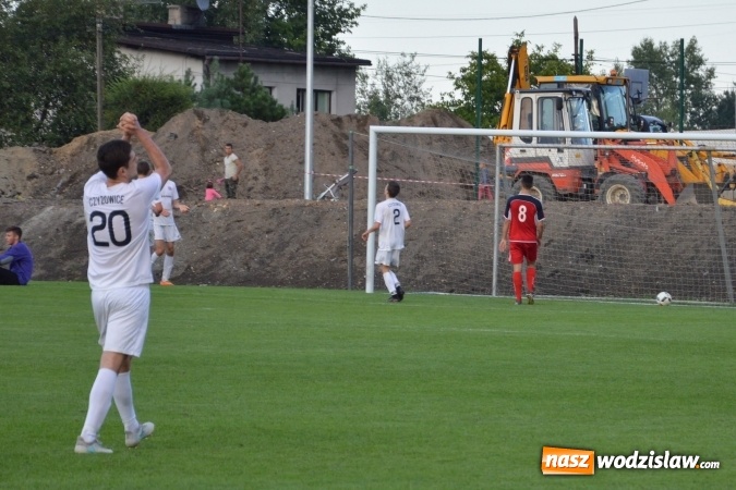 Zdjęcie w galerii na portalu naszwodzislaw.com: Mateusz Danieluk zapewnił Czyżowicom awans do ćwierćfinału Pucharu Polski wiadomości z regionu