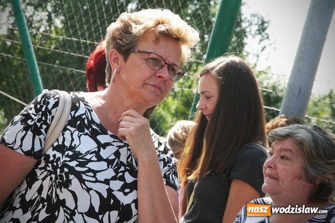 Zdjęcie w galerii na portalu naszwodzislaw.com: Artystyczne podwórko na pożegnanie wakacji  wiadomości z regionu