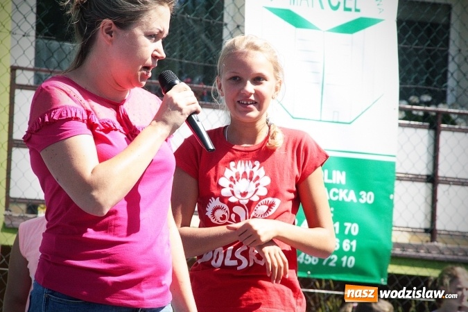 Zdjęcie w galerii na portalu naszwodzislaw.com: Artystyczne podwórko na pożegnanie wakacji  wiadomości z regionu