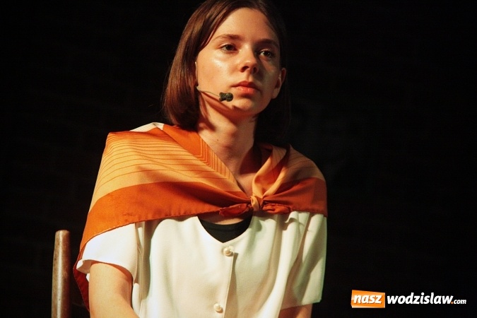 Zdjęcie w galerii na portalu naszwodzislaw.com: W spektaklu teatralnym przedstawili Tragedię Górnośląską  wiadomości z regionu