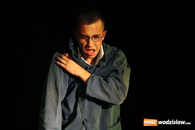 Zdjęcie w galerii na portalu naszwodzislaw.com: W spektaklu teatralnym przedstawili Tragedię Górnośląską  wiadomości z regionu