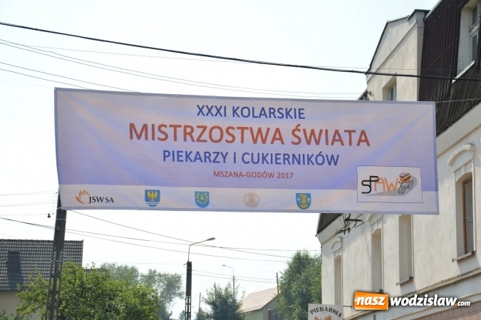 Zdjęcie w galerii na portalu naszwodzislaw.com: Kolarze z całego świata zjechali do Mszany. XXXI Mistrzostwa Świata Piekarzy i Cukierników za nami wiadomości z regionu