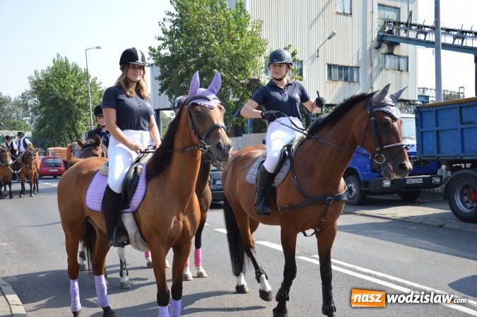 Zdjęcie w galerii na portalu naszwodzislaw.com: Ulicami Radlina przejechał barwny korowód dożynkowy wiadomości z regionu