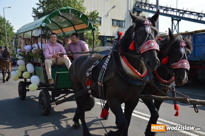 Zdjęcie w galerii na portalu naszwodzislaw.com: Ulicami Radlina przejechał barwny korowód dożynkowy wiadomości z regionu
