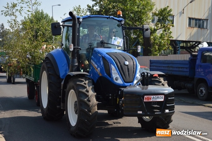 Zdjęcie w galerii na portalu naszwodzislaw.com: Ulicami Radlina przejechał barwny korowód dożynkowy wiadomości z regionu