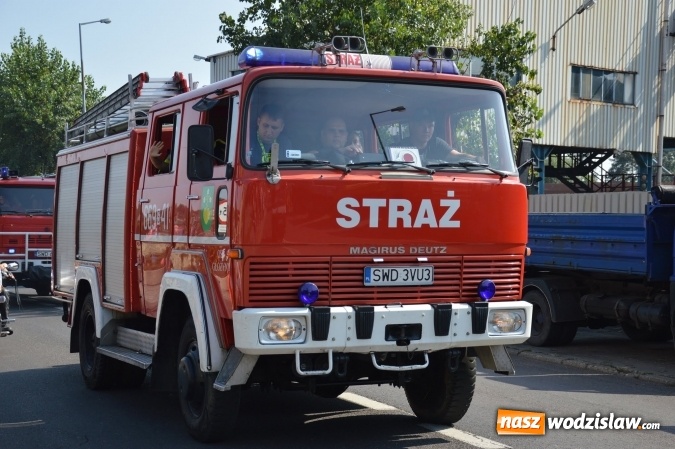 Zdjęcie w galerii na portalu naszwodzislaw.com: Ulicami Radlina przejechał barwny korowód dożynkowy wiadomości z regionu