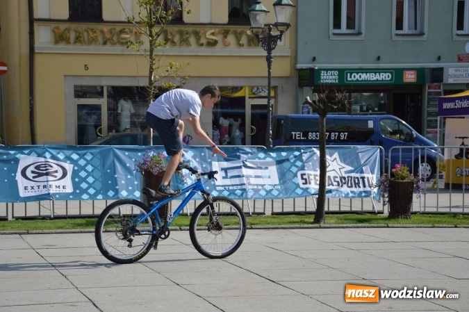 Zdjęcie w galerii na portalu naszwodzislaw.com: Eliminacje do niedzielnych finałów MTBstunt wiadomości z regionu