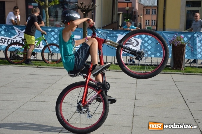 Zdjęcie w galerii na portalu naszwodzislaw.com: Eliminacje do niedzielnych finałów MTBstunt wiadomości z regionu