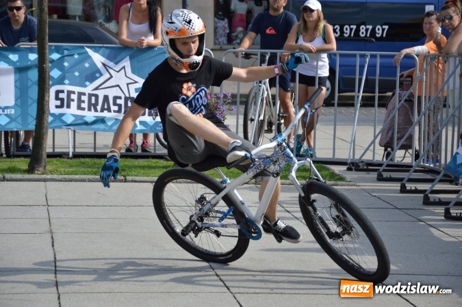 Zdjęcie w galerii na portalu naszwodzislaw.com: Eliminacje do niedzielnych finałów MTBstunt wiadomości z regionu
