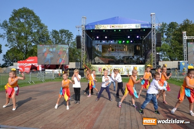 Zdjęcie w galerii na portalu naszwodzislaw.com: Dożynki wojewódzkie w Tworkowie - w sobotę rozpoczęła się zabawa wiadomości z regionu