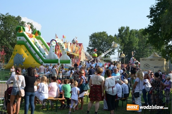 Zdjęcie w galerii na portalu naszwodzislaw.com: Dożynki wojewódzkie w Tworkowie - w sobotę rozpoczęła się zabawa wiadomości z regionu