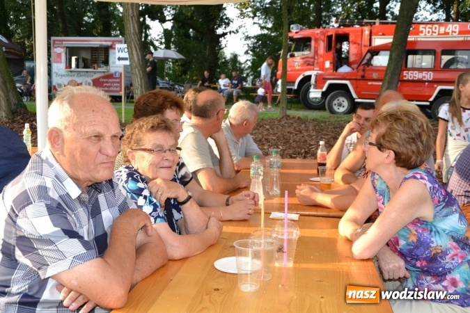 Zdjęcie w galerii na portalu naszwodzislaw.com: Dożynki wojewódzkie w Tworkowie - w sobotę rozpoczęła się zabawa wiadomości z regionu