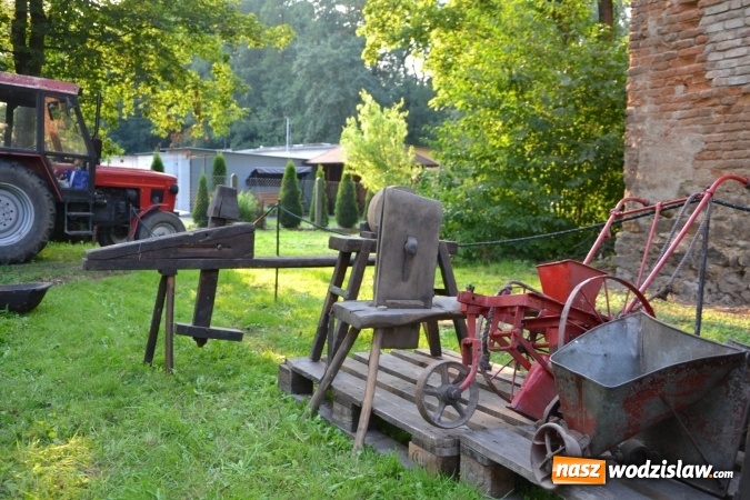 Zdjęcie w galerii na portalu naszwodzislaw.com: Dożynki wojewódzkie w Tworkowie - w sobotę rozpoczęła się zabawa wiadomości z regionu
