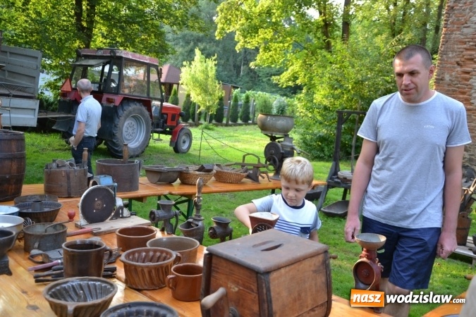 Zdjęcie w galerii na portalu naszwodzislaw.com: Dożynki wojewódzkie w Tworkowie - w sobotę rozpoczęła się zabawa wiadomości z regionu
