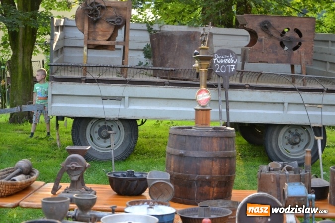 Zdjęcie w galerii na portalu naszwodzislaw.com: Dożynki wojewódzkie w Tworkowie - w sobotę rozpoczęła się zabawa wiadomości z regionu