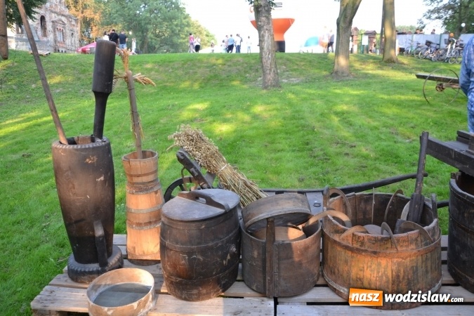 Zdjęcie w galerii na portalu naszwodzislaw.com: Dożynki wojewódzkie w Tworkowie - w sobotę rozpoczęła się zabawa wiadomości z regionu