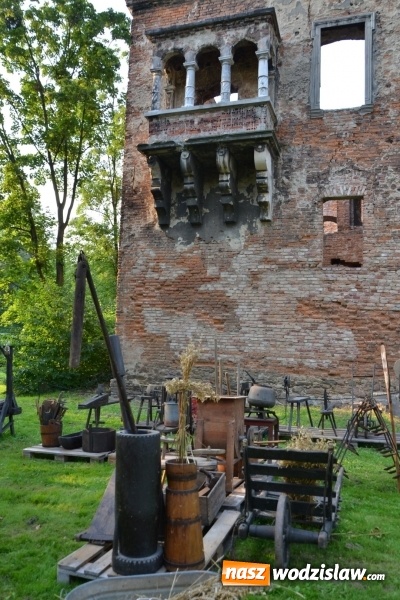 Zdjęcie w galerii na portalu naszwodzislaw.com: Dożynki wojewódzkie w Tworkowie - w sobotę rozpoczęła się zabawa wiadomości z regionu