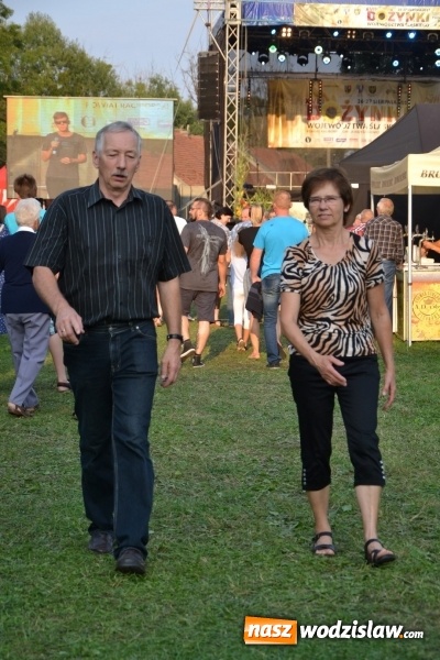 Zdjęcie w galerii na portalu naszwodzislaw.com: Dożynki wojewódzkie w Tworkowie - w sobotę rozpoczęła się zabawa wiadomości z regionu