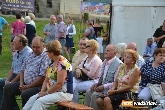 Zdjęcie w galerii na portalu naszwodzislaw.com: Dożynki wojewódzkie w Tworkowie - w sobotę rozpoczęła się zabawa wiadomości z regionu