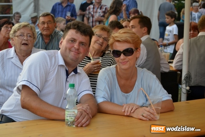 Zdjęcie w galerii na portalu naszwodzislaw.com: Dożynki wojewódzkie w Tworkowie - w sobotę rozpoczęła się zabawa wiadomości z regionu