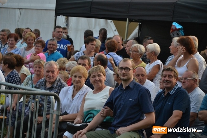 Zdjęcie w galerii na portalu naszwodzislaw.com: Dożynki wojewódzkie w Tworkowie - w sobotę rozpoczęła się zabawa wiadomości z regionu