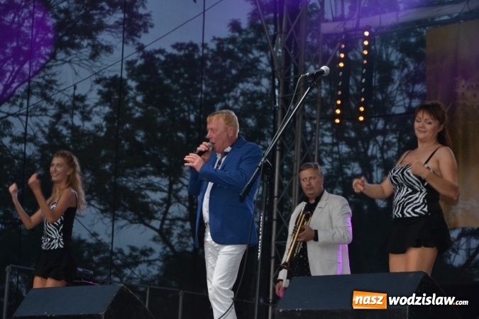 Zdjęcie w galerii na portalu naszwodzislaw.com: Dożynki wojewódzkie w Tworkowie - w sobotę rozpoczęła się zabawa wiadomości z regionu