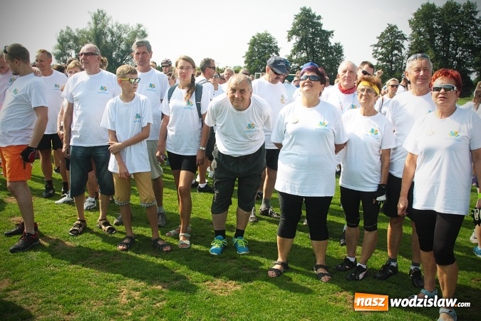 Zdjęcie w galerii na portalu naszwodzislaw.com: Około 600 rowerzystów na drogach naszego powiatu. Wystartował kolejny rajd  wiadomości z regionu