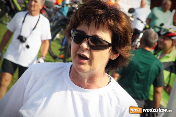 Zdjęcie w galerii na portalu naszwodzislaw.com: Około 600 rowerzystów na drogach naszego powiatu. Wystartował kolejny rajd  wiadomości z regionu