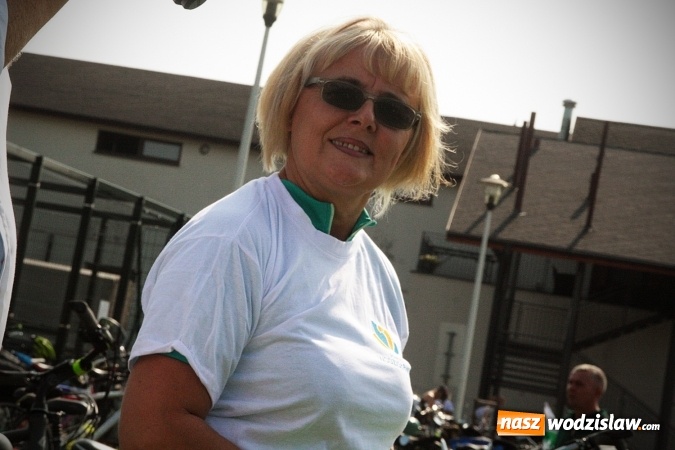Zdjęcie w galerii na portalu naszwodzislaw.com: Około 600 rowerzystów na drogach naszego powiatu. Wystartował kolejny rajd  wiadomości z regionu