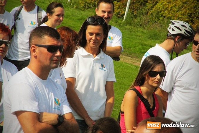 Zdjęcie w galerii na portalu naszwodzislaw.com: Około 600 rowerzystów na drogach naszego powiatu. Wystartował kolejny rajd  wiadomości z regionu