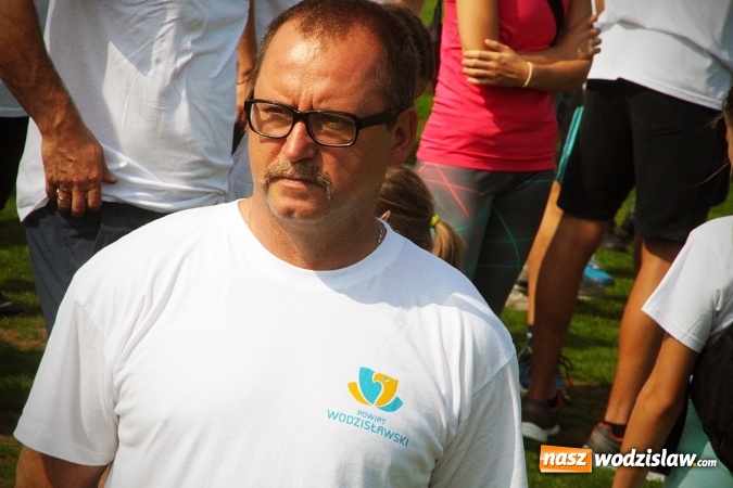 Zdjęcie w galerii na portalu naszwodzislaw.com: Około 600 rowerzystów na drogach naszego powiatu. Wystartował kolejny rajd  wiadomości z regionu