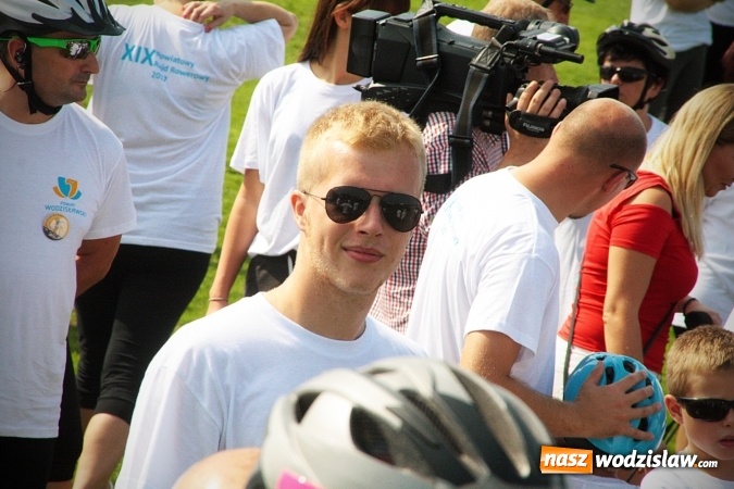 Zdjęcie w galerii na portalu naszwodzislaw.com: Około 600 rowerzystów na drogach naszego powiatu. Wystartował kolejny rajd  wiadomości z regionu