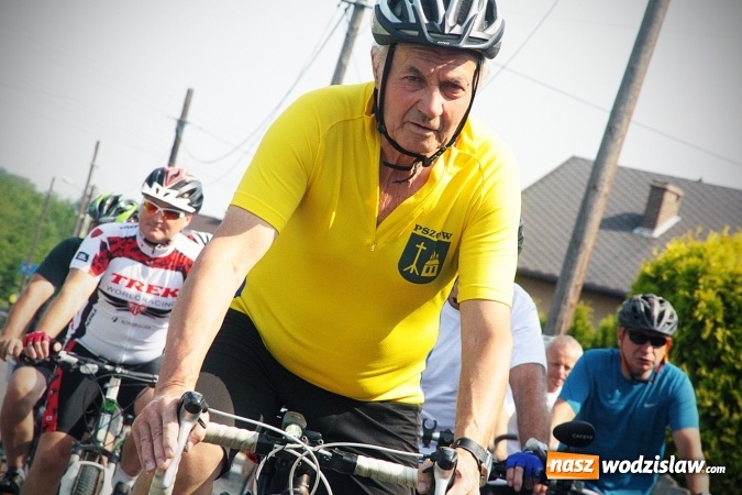 Zdjęcie w galerii na portalu naszwodzislaw.com: Około 600 rowerzystów na drogach naszego powiatu. Wystartował kolejny rajd  wiadomości z regionu
