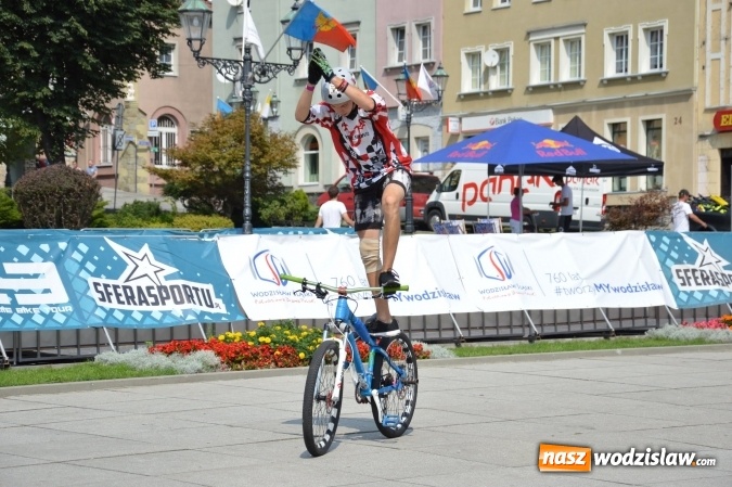 Zdjęcie w galerii na portalu naszwodzislaw.com: Drugi dzień Extreme Bike Tour na wodzisławskim Rynku wiadomości z regionu