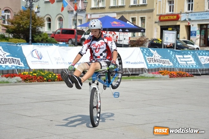 Zdjęcie w galerii na portalu naszwodzislaw.com: Drugi dzień Extreme Bike Tour na wodzisławskim Rynku wiadomości z regionu