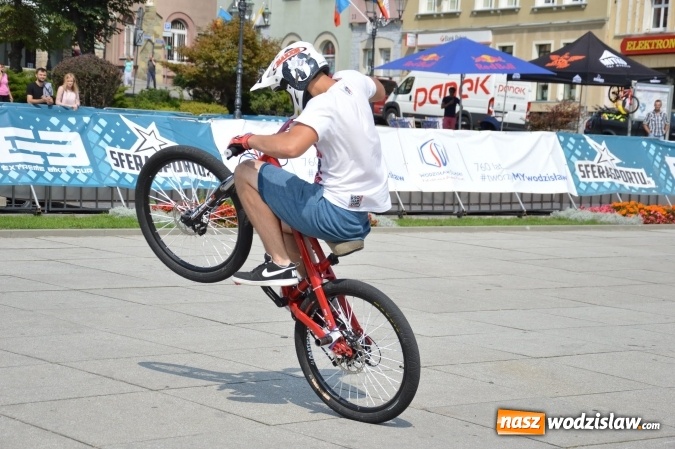 Zdjęcie w galerii na portalu naszwodzislaw.com: Drugi dzień Extreme Bike Tour na wodzisławskim Rynku wiadomości z regionu