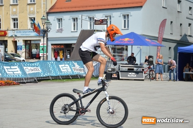 Zdjęcie w galerii na portalu naszwodzislaw.com: Drugi dzień Extreme Bike Tour na wodzisławskim Rynku wiadomości z regionu