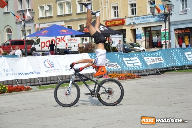 Zdjęcie w galerii na portalu naszwodzislaw.com: Drugi dzień Extreme Bike Tour na wodzisławskim Rynku wiadomości z regionu