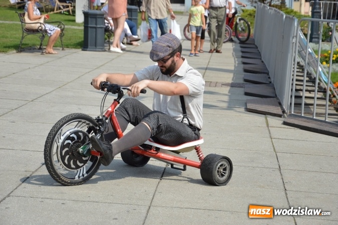 Zdjęcie w galerii na portalu naszwodzislaw.com: Drugi dzień Extreme Bike Tour na wodzisławskim Rynku wiadomości z regionu