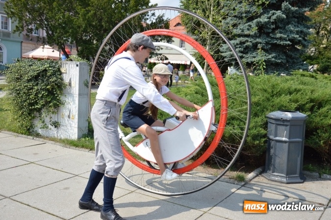 Zdjęcie w galerii na portalu naszwodzislaw.com: Drugi dzień Extreme Bike Tour na wodzisławskim Rynku wiadomości z regionu