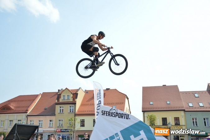 Zdjęcie w galerii na portalu naszwodzislaw.com: Drugi dzień Extreme Bike Tour na wodzisławskim Rynku wiadomości z regionu