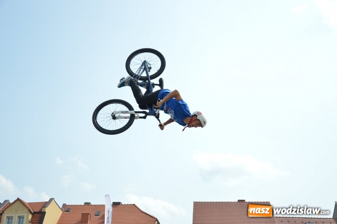 Zdjęcie w galerii na portalu naszwodzislaw.com: Drugi dzień Extreme Bike Tour na wodzisławskim Rynku wiadomości z regionu