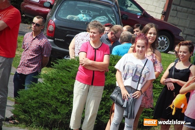 Zdjęcie w galerii na portalu naszwodzislaw.com: Plon niesiemy, plon. W gospodarza dom. Dożynki w Marklowicach  wiadomości z regionu