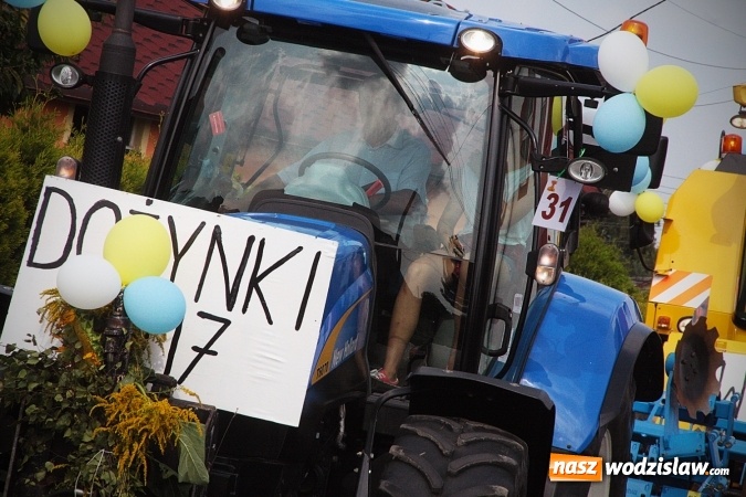 Zdjęcie w galerii na portalu naszwodzislaw.com: Plon niesiemy, plon. W gospodarza dom. Dożynki w Marklowicach  wiadomości z regionu