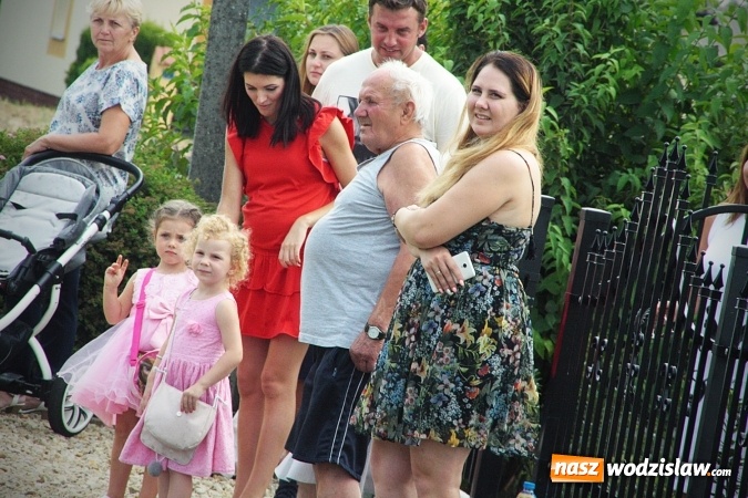 Zdjęcie w galerii na portalu naszwodzislaw.com: Plon niesiemy, plon. W gospodarza dom. Dożynki w Marklowicach  wiadomości z regionu