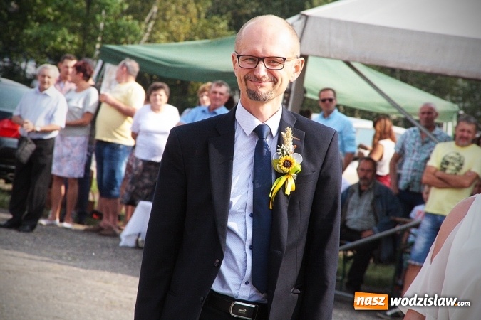 Zdjęcie w galerii na portalu naszwodzislaw.com: Plon niesiemy, plon. W gospodarza dom. Dożynki w Marklowicach  wiadomości z regionu
