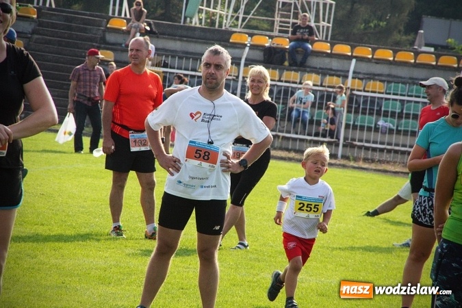 Zdjęcie w galerii na portalu naszwodzislaw.com: Kenijczycy zwycięzcami XXV Biegu Ulicznego o Puchar Burmistrza Miasta Rydułtowy  wiadomości z regionu