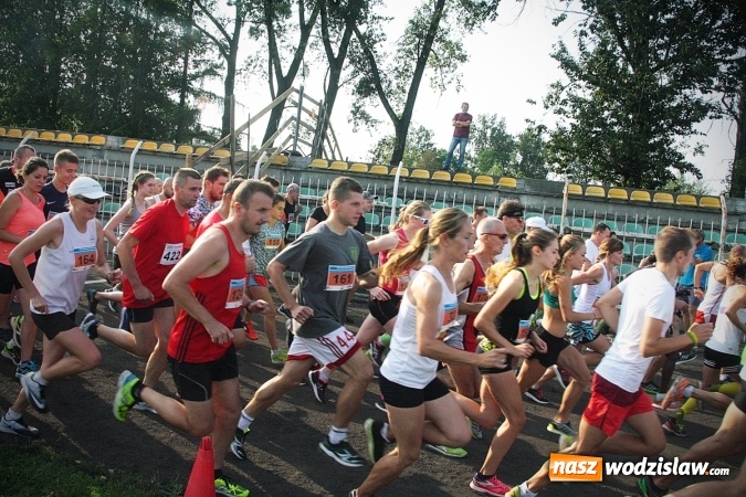 Zdjęcie w galerii na portalu naszwodzislaw.com: Kenijczycy zwycięzcami XXV Biegu Ulicznego o Puchar Burmistrza Miasta Rydułtowy  wiadomości z regionu