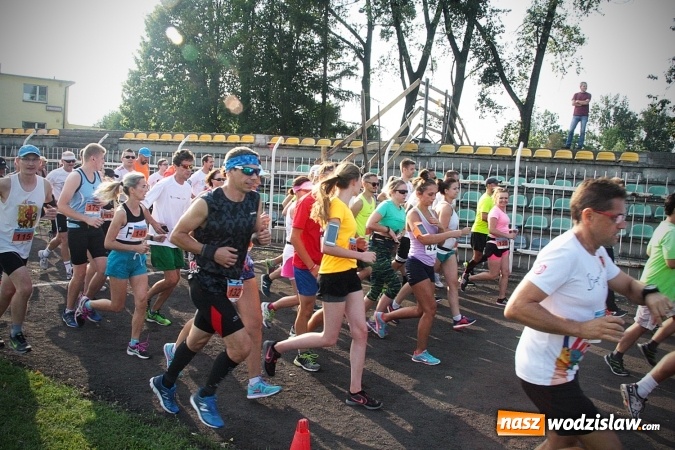 Zdjęcie w galerii na portalu naszwodzislaw.com: Kenijczycy zwycięzcami XXV Biegu Ulicznego o Puchar Burmistrza Miasta Rydułtowy  wiadomości z regionu