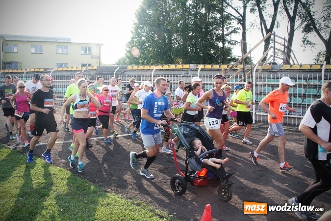 Zdjęcie w galerii na portalu naszwodzislaw.com: Kenijczycy zwycięzcami XXV Biegu Ulicznego o Puchar Burmistrza Miasta Rydułtowy  wiadomości z regionu